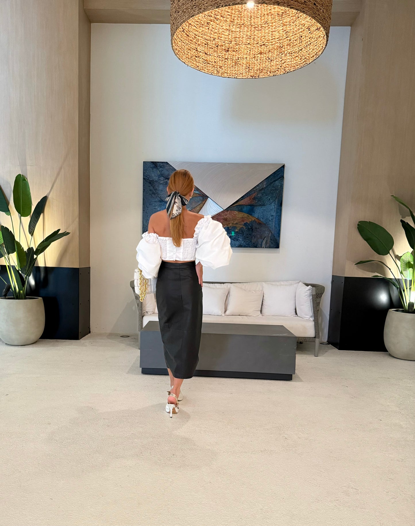 ROMANTIC CROPPED WITH PUFF SLEEVES